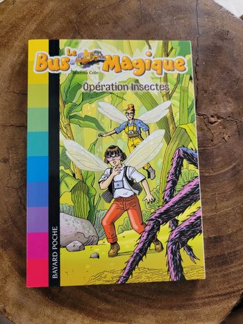 livre Le bus magique opération insectes  (3e)