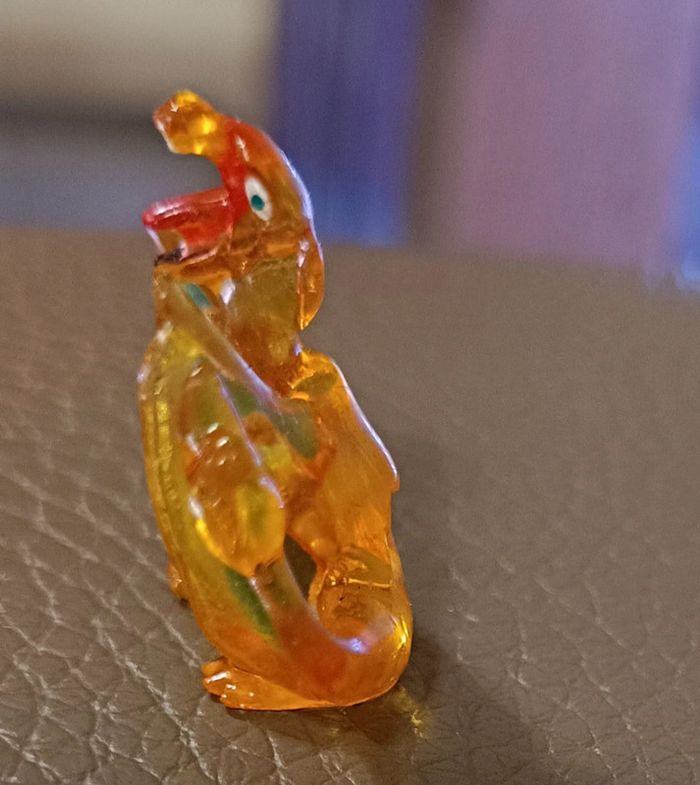 Figurine translucide Dracaufeu pokémon rare - photo numéro 3