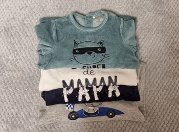 Lot 4 pyjamas 9 mois