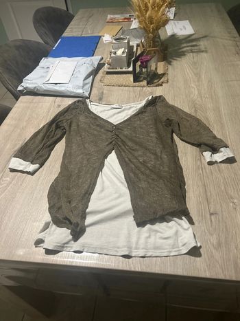 Haut deux en un