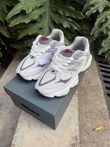 New Balance 9060 Taille 39.5