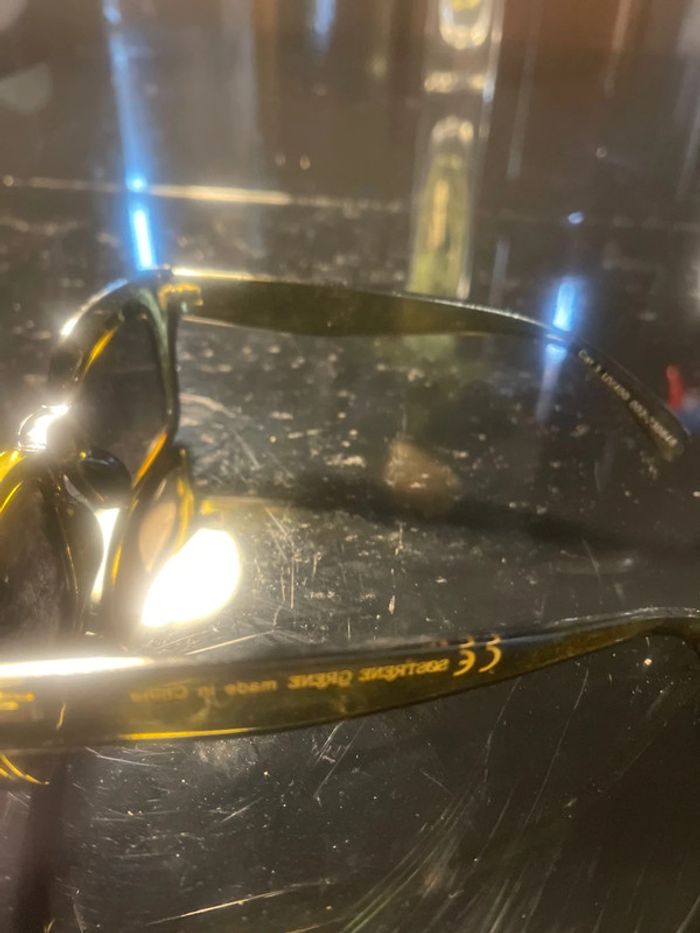 Lunettes de soleil - photo numéro 3