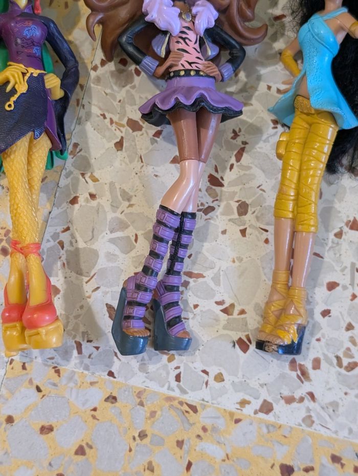 Lot figurines monster high - photo numéro 5