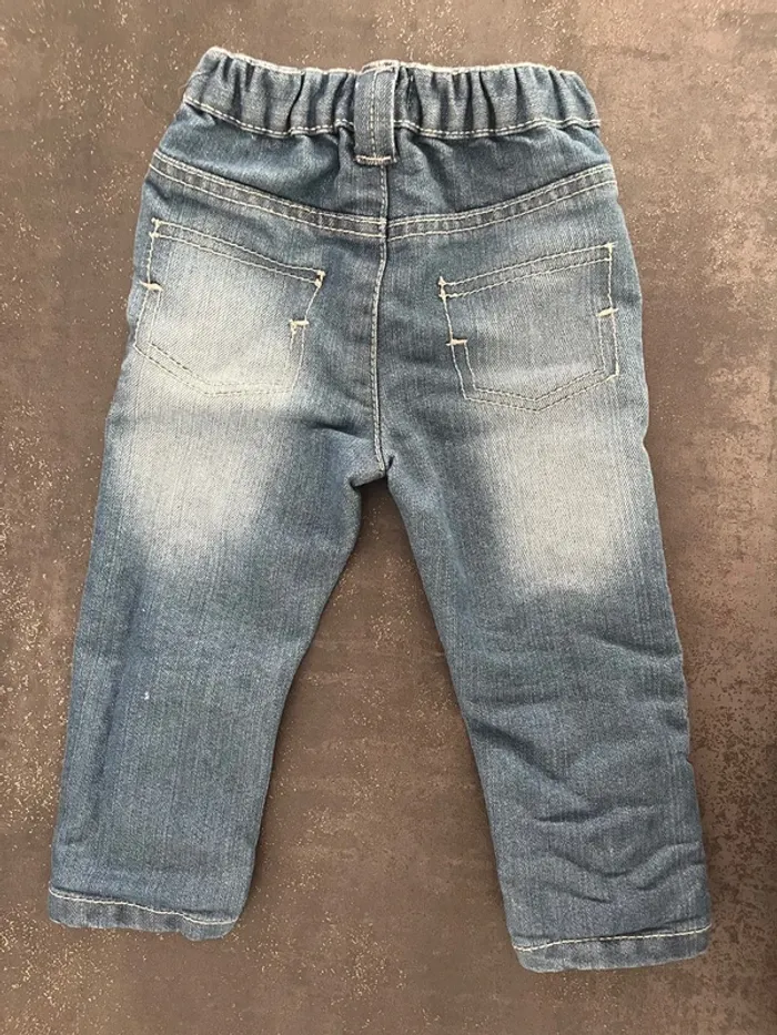 Jeans clair effet délavé taille 6 mois marque Kimadi - photo numéro 3