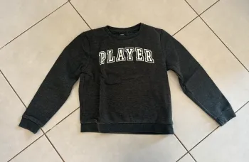 Pull gris foncé Kiabi 10 ans