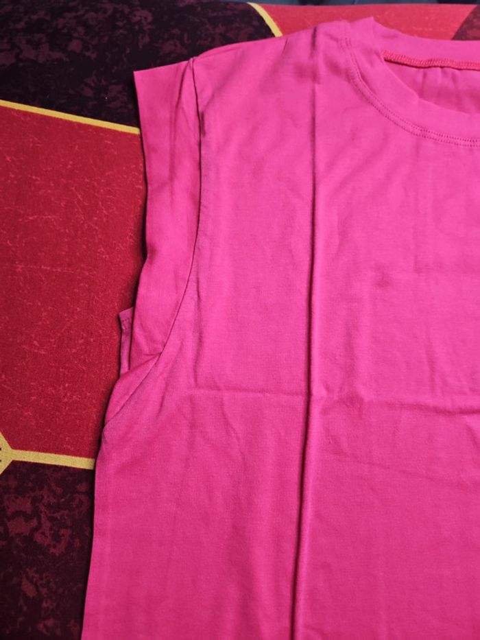 Tee-shirt - photo numéro 2