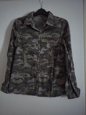 Chemise militaire