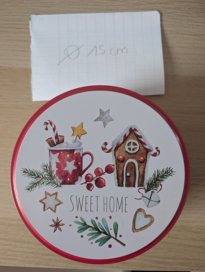 Boîte à Biscuits Ronde de Noël "Sweet Home" Diamètre 15 cm - photo numéro 2