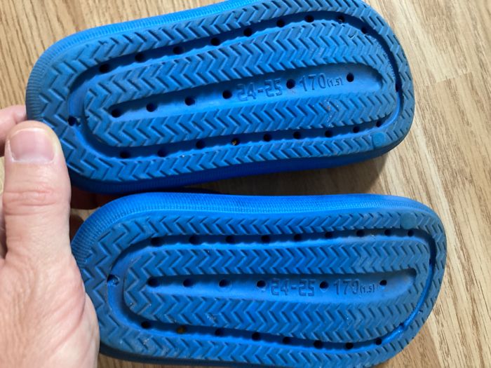 Sandales bleues - Pointure 24 / 25 - photo numéro 5