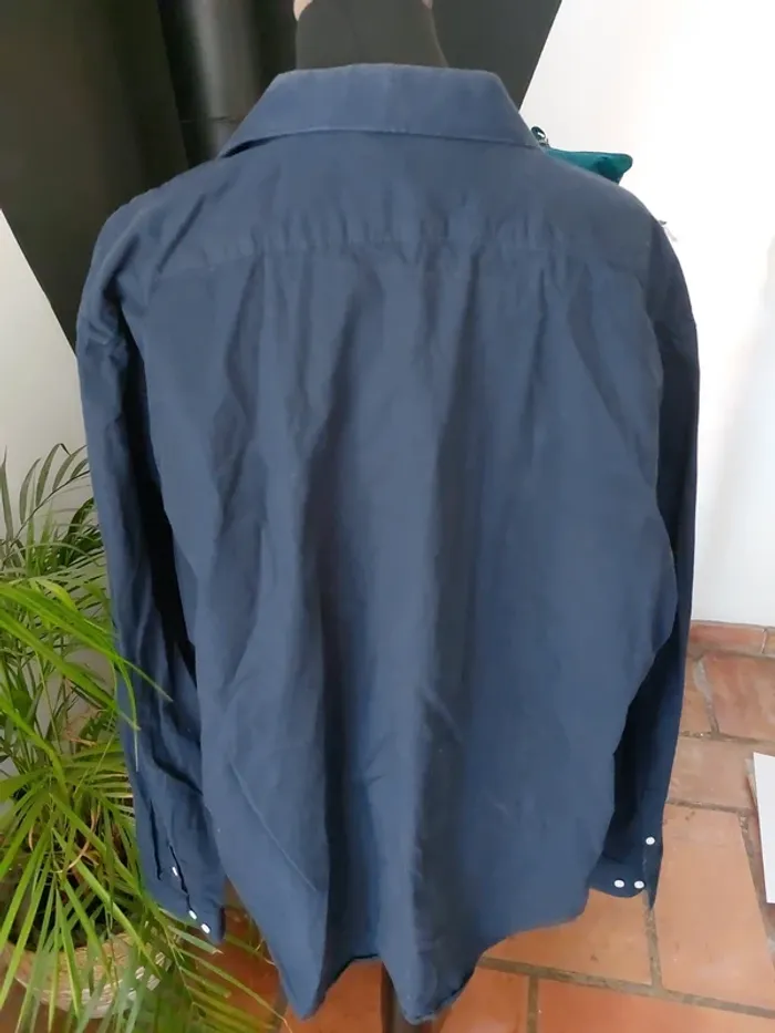 Chemise - photo numéro 4