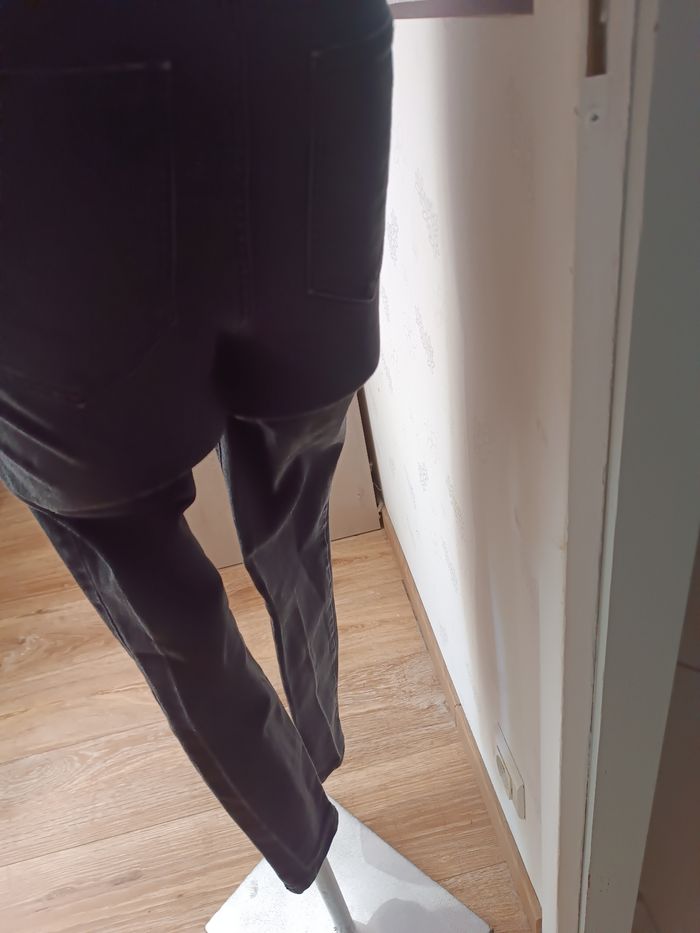 Jean femme t 36 zara - photo numéro 4