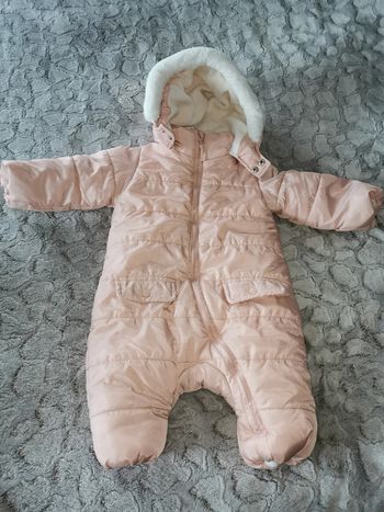 Combinaison rose chaud 12 mois Orchestra