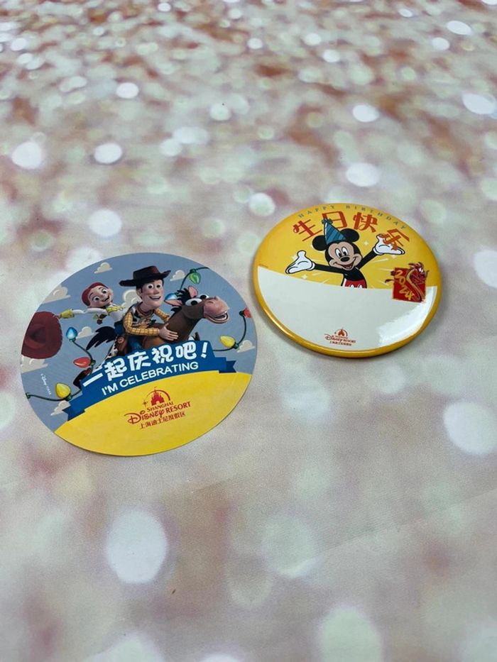 Badge Disneyland Anniversaire + Stickers Shanghai Disney Resort - photo numéro 6