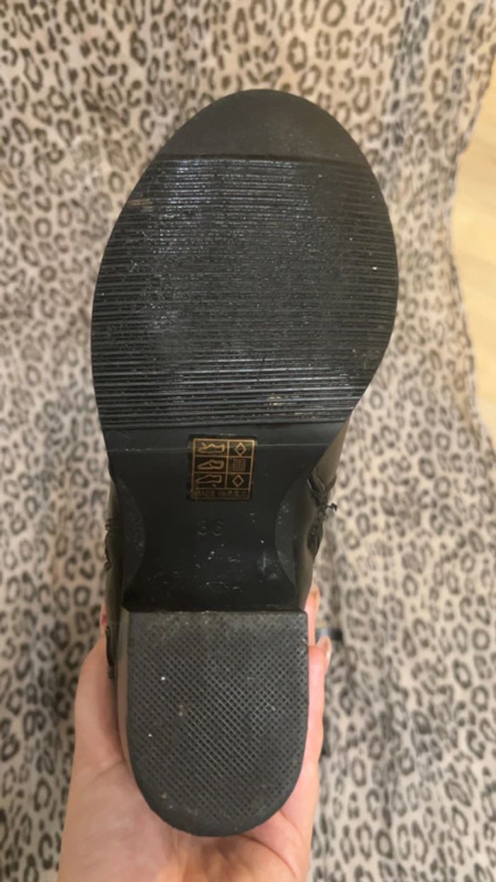 Bottes noir - photo numéro 5