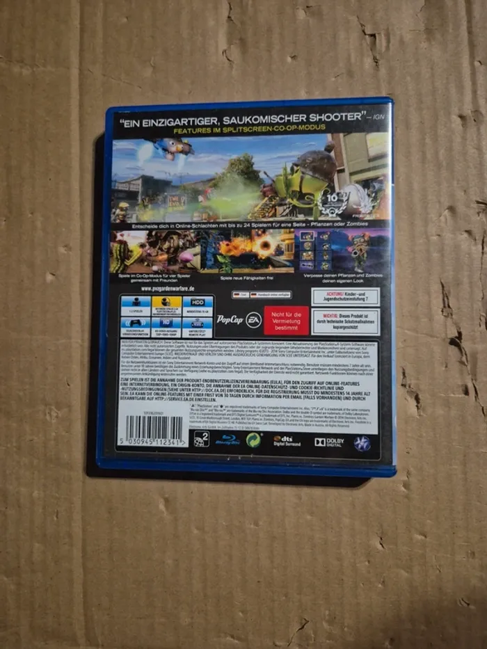 Plants vs Zombies Garden Warfare pour PS4 - photo numéro 2