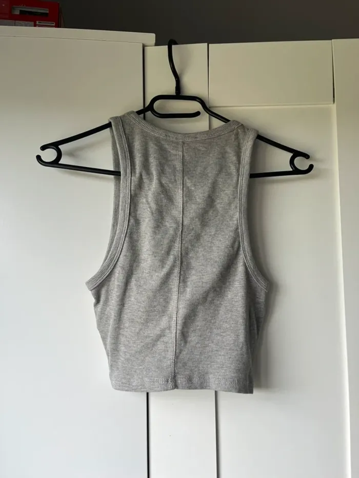 Débardeur gris - photo numéro 2