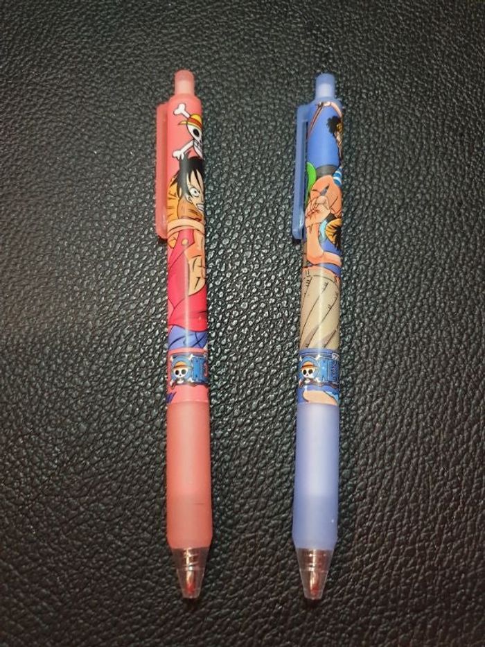 Lot de 2 stylos "One piece"