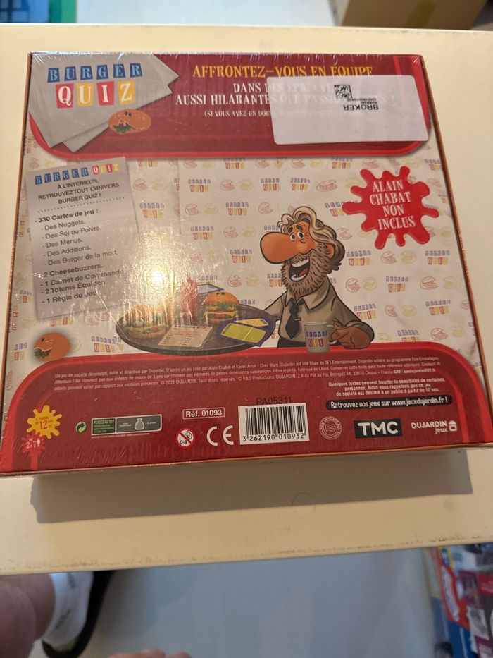 Burger quiz, la nouvelle boîte   Mais boîte très abîmé - photo numéro 3
