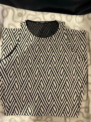 Robe Mango noir et blanc motif graphique femme