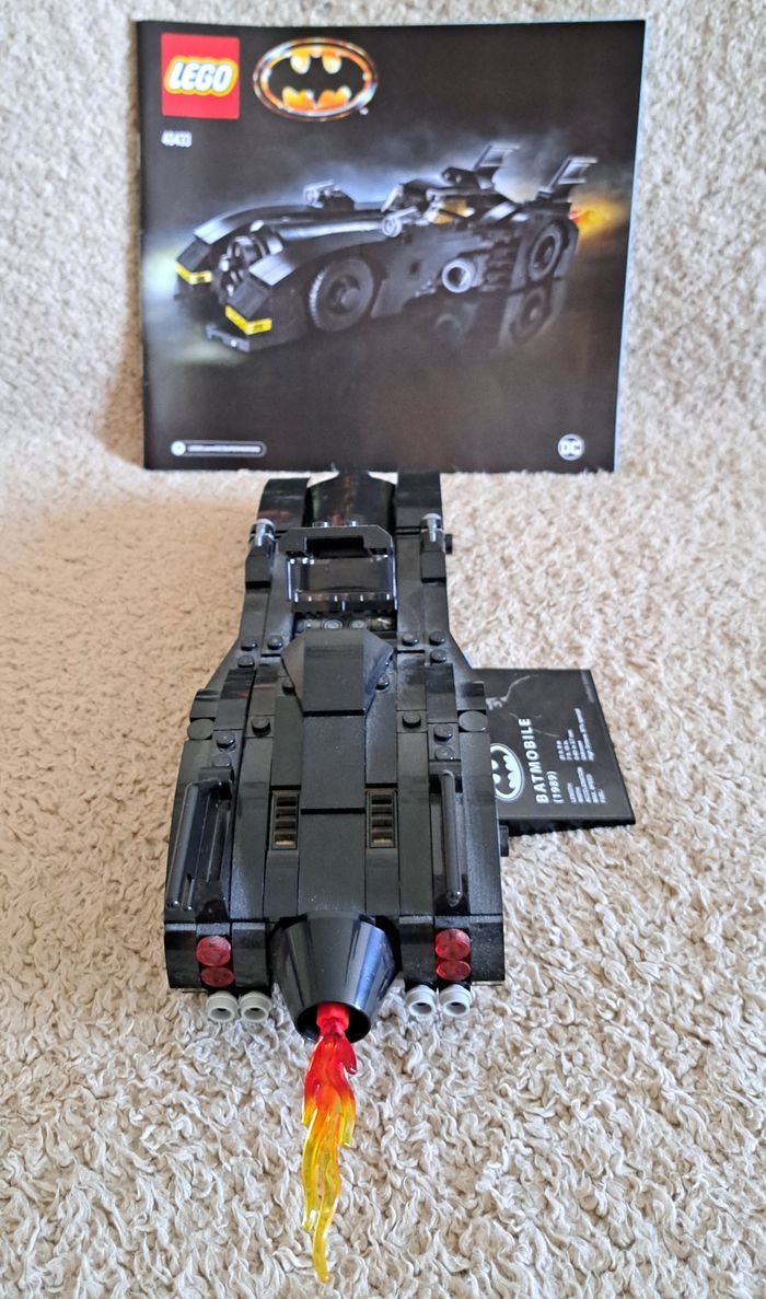 Lego Tim Burton Batman set 40433 - 1989 Batmobile Limited Edition - photo numéro 4