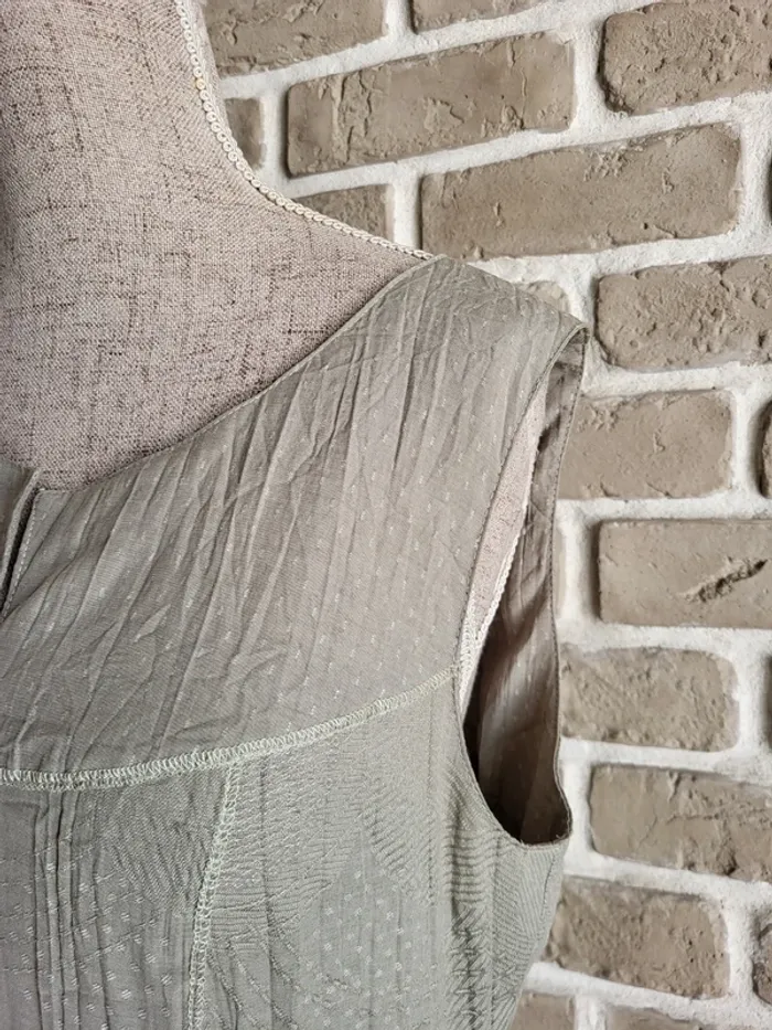 Robe vintage vert sauge Affinités d'Armand Thiery - Made in France - photo numéro 3