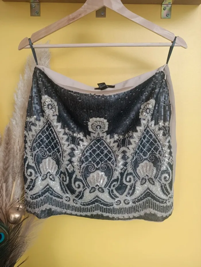 Magnifique jupe sequins taille M