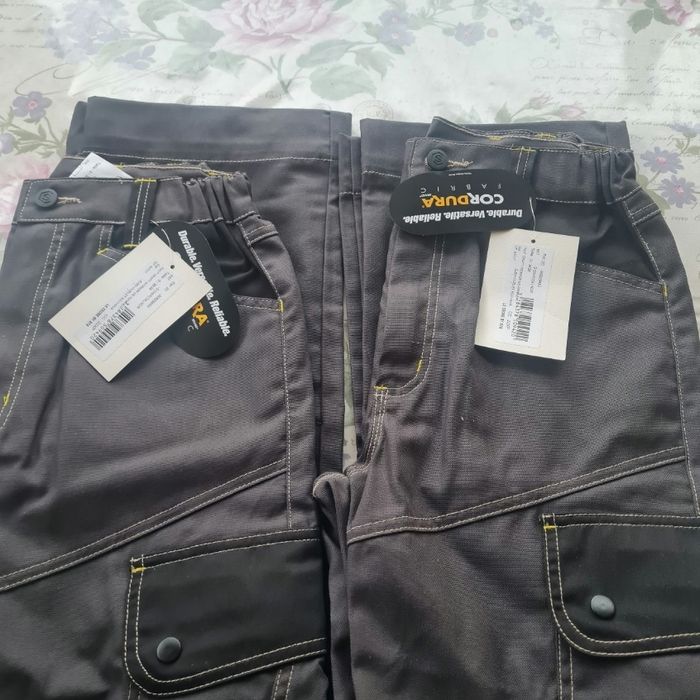 Deux pantalons de travail cepovett