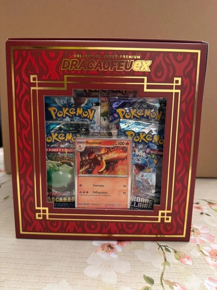 Coffret premium Dracaufeu - photo numéro 3