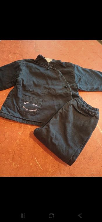 Ensemble bébé taille 12 mois