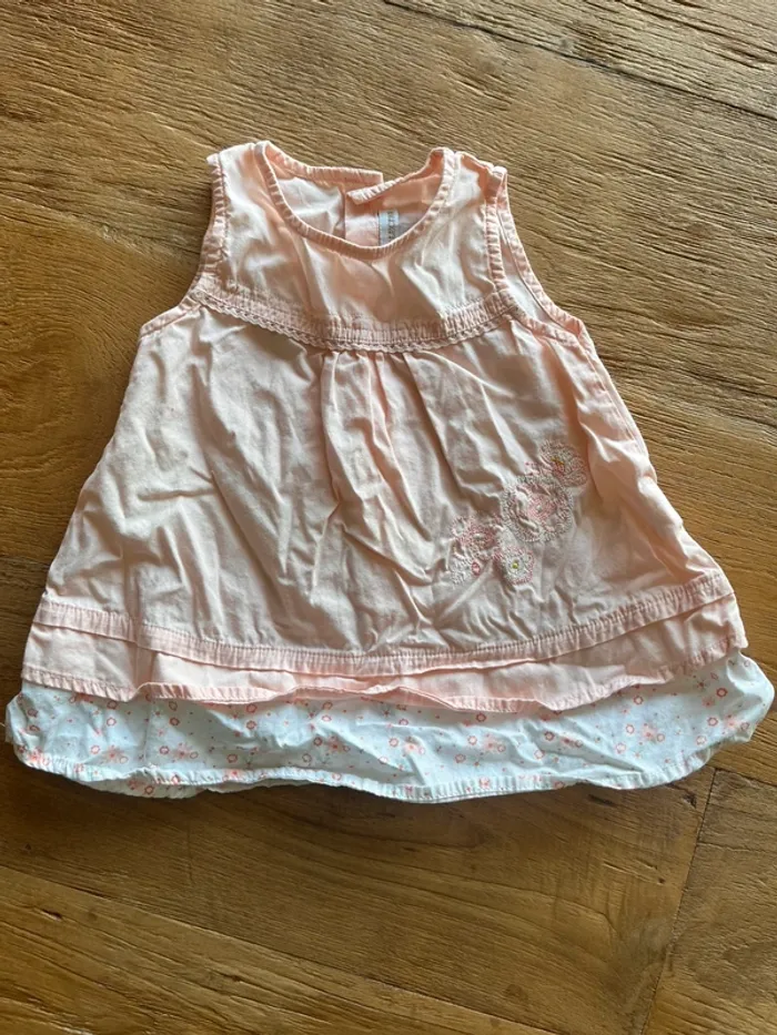 Robe rose 6 mois