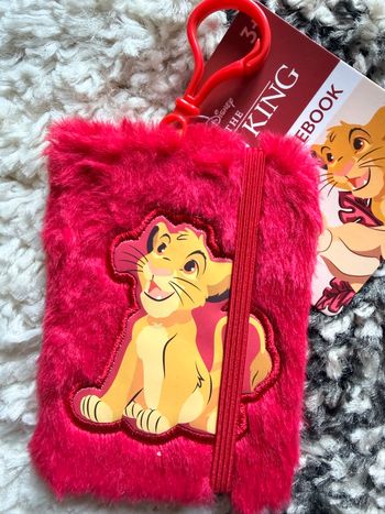 Mini carnet de notes avec crochet Disney 