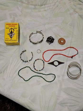 Bijoux +henné naturel
