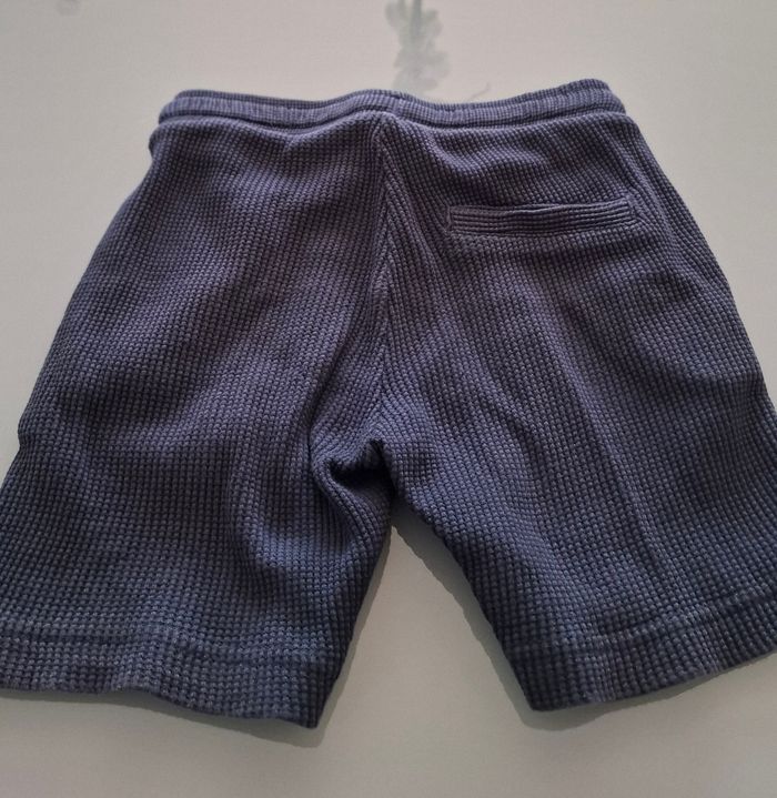 Short marine 4 ans - photo numéro 3