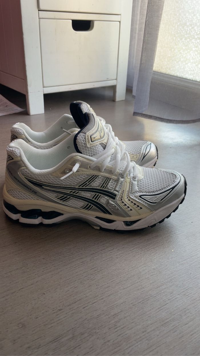 Asics kayano 14 - photo numéro 2