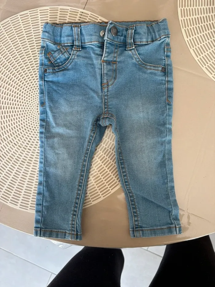 Lot Jeans 9 mois