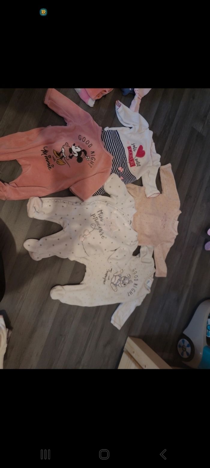 Lot 13 pyjamas - photo numéro 4