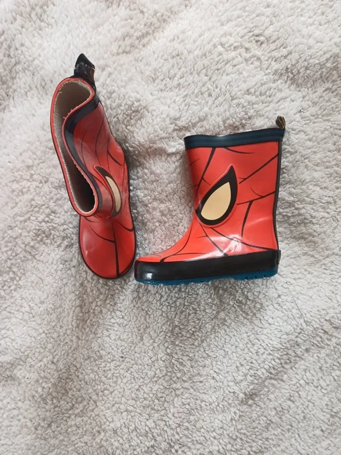 Bottes en caoutchouc spiderman