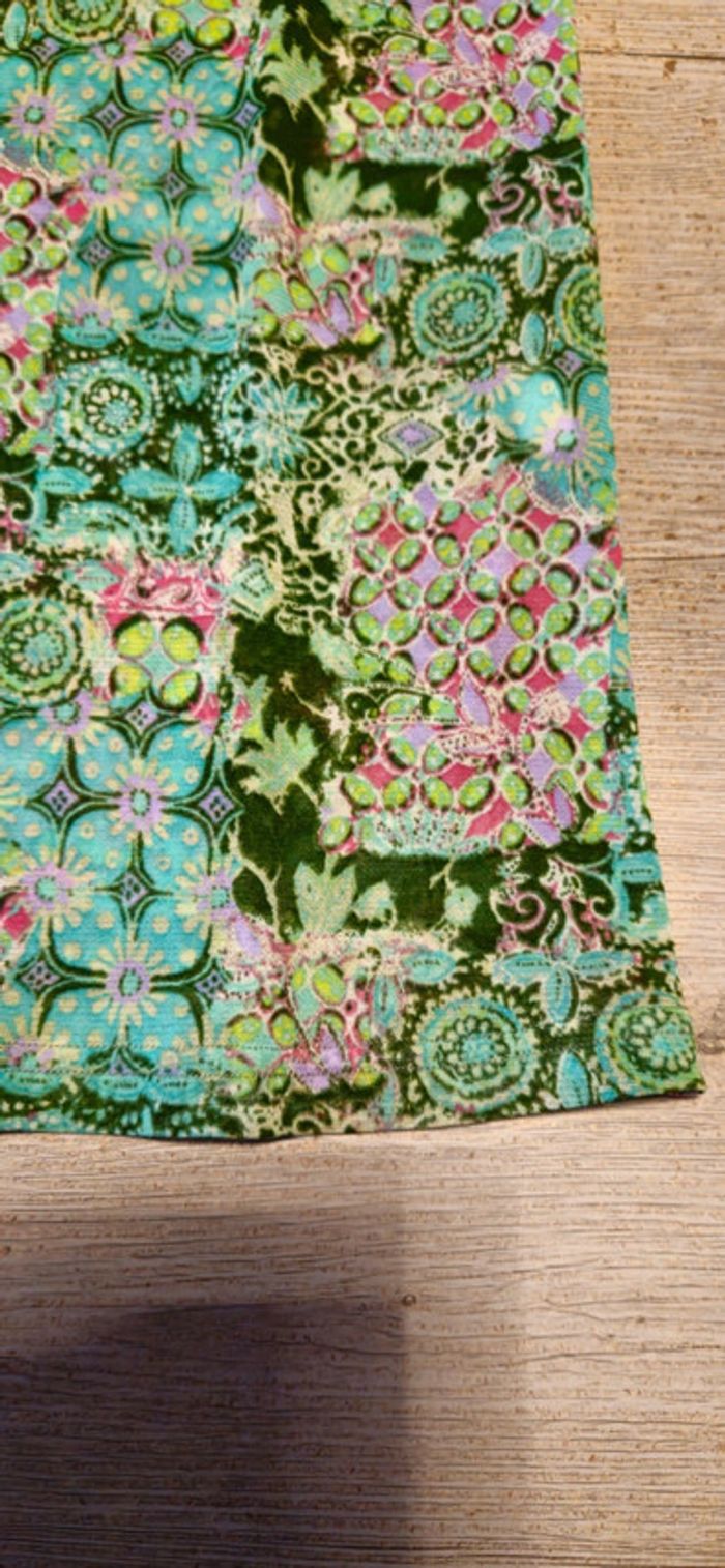 Robe moulante verte à motifs avec son t shirt blanc, sans manche, I'Kids Contemporary, 152/12 ans - photo numéro 5