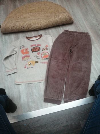 Pyjama velours 8A