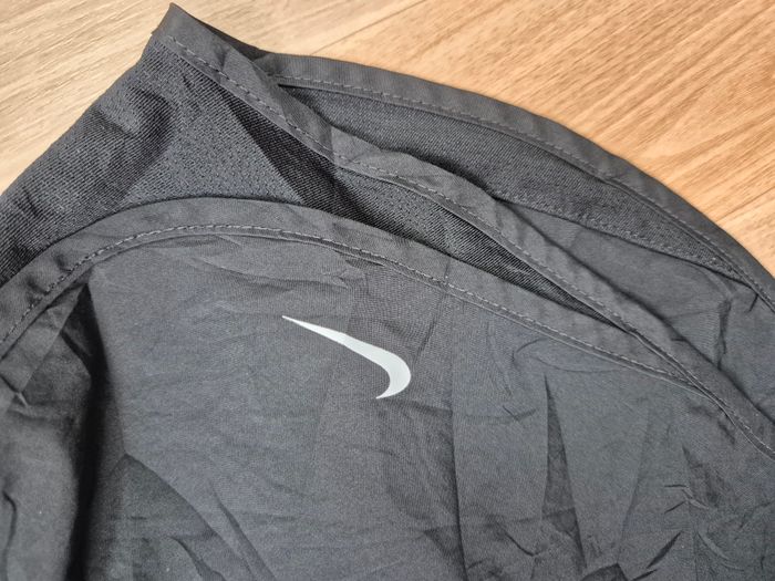 Short Nike noir running femme - photo numéro 3
