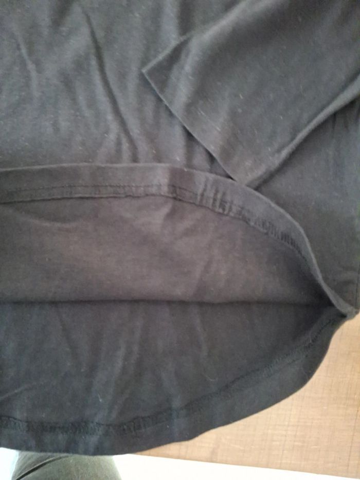 Tee-shirt manche longue capuche 😛 - photo numéro 6