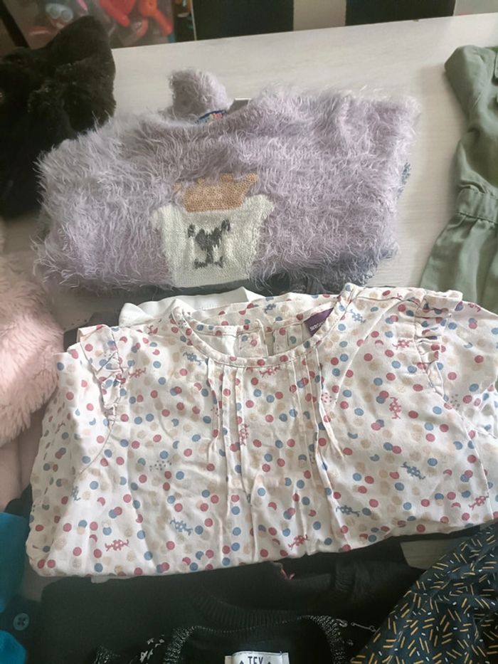 Lot vêtements fille 4 ans hiver - photo numéro 6