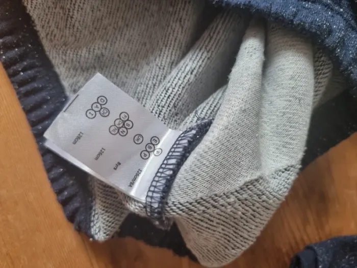 Pull chat - photo numéro 3