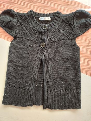 Gilet manches courtes 8ans