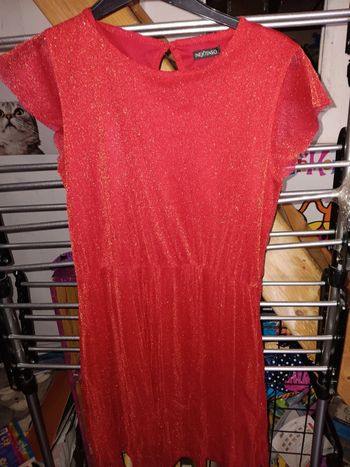 Robe rouge pailleté doré in extenso 14ans