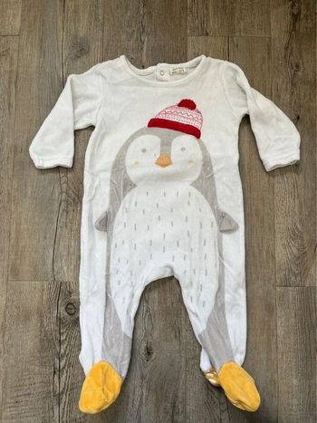 Pyjama chaud pingouin 6-9mois