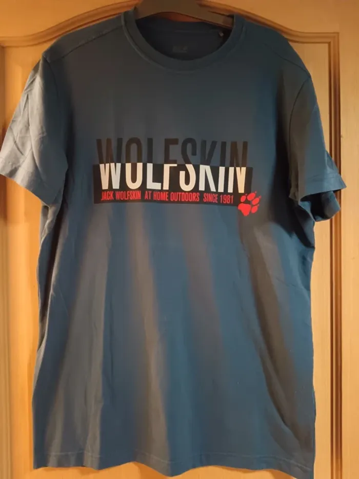 Tee-shirt bleu Wolfskin