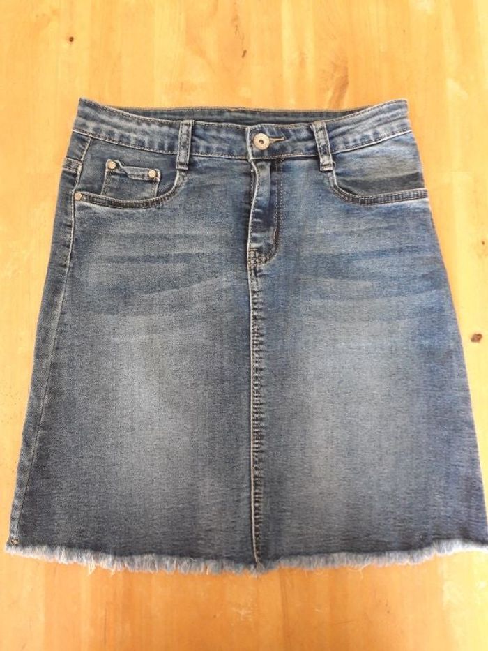 Jupe en jean taille XS neuve