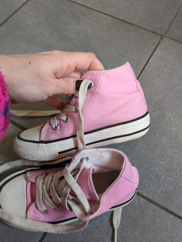 Chaussures fille rose blanc t 26 - photo numéro 4
