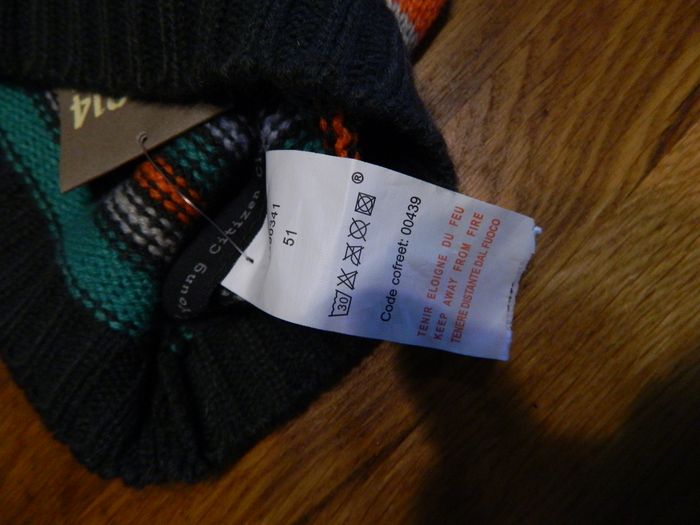 Bonnet neuf T 51 cm "YCC" - photo numéro 2